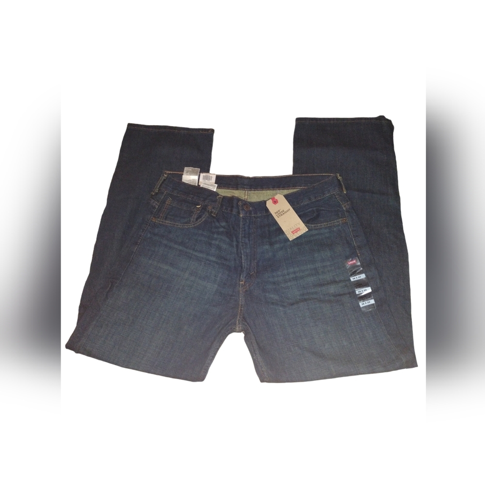 - Levi's 569 loose straight 36x32 New with Tags!